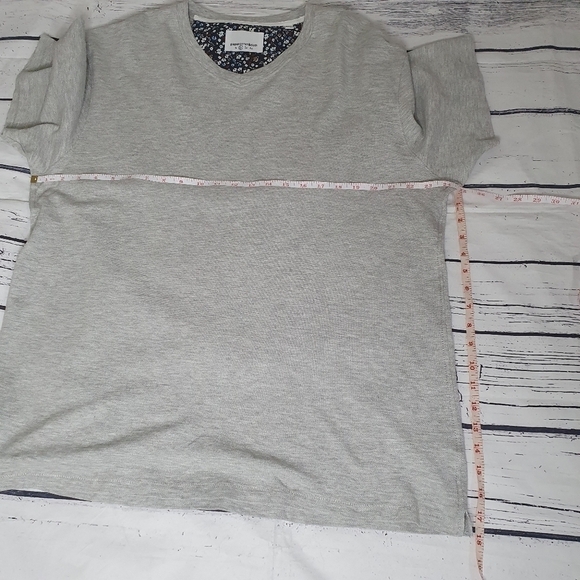 Paper Denim & Cloth Grey V Neck Tee Size 2X - Picture 5 of 6